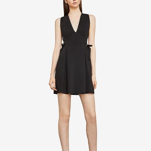 🎁SALE🎁NWT BCBGMAXAZRIA BLACK COCKTAIL DRESS - Picture 2 of 8